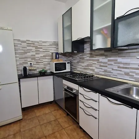 Apartman возле вокзала недалеко от аеропорта мальпенса и Rho Fiera *