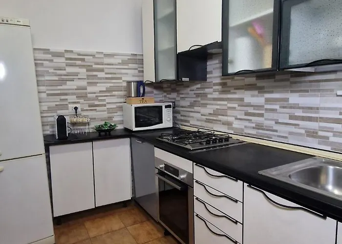 公寓 возле вокзала недалеко от аеропорта мальпенса и Rho Fiera *